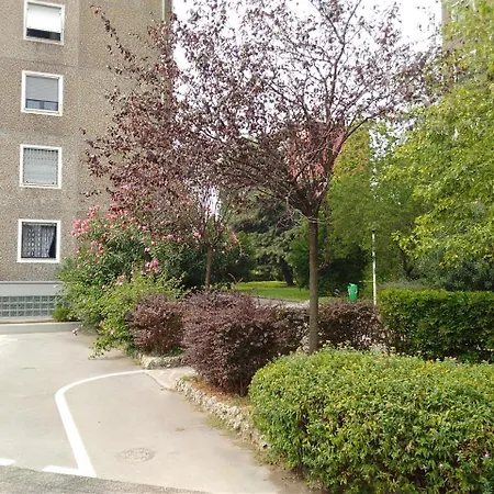 Kibilu - Via Borsa Milano